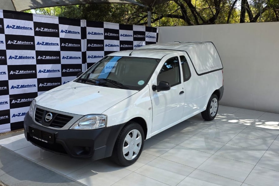 2021 Nissan NP 200 1.6 Safety pack A/C